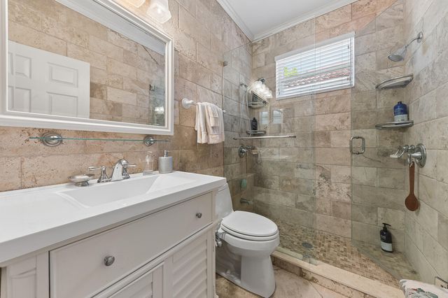 116 Palm Circle, Atlantis, FL 33462