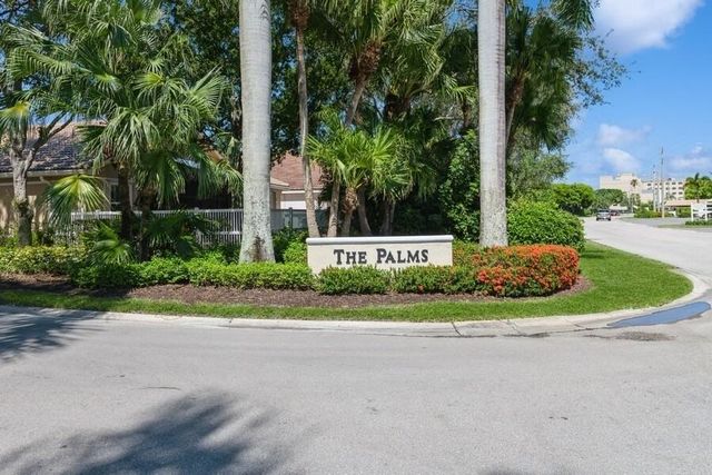 116 Palm Circle, Atlantis, FL 33462