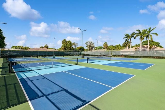 116 Palm Circle, Atlantis, FL 33462