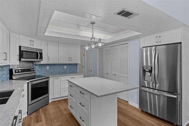 3592 FAIRWAY FOREST DRIVE, Palm Harbor, FL 34685