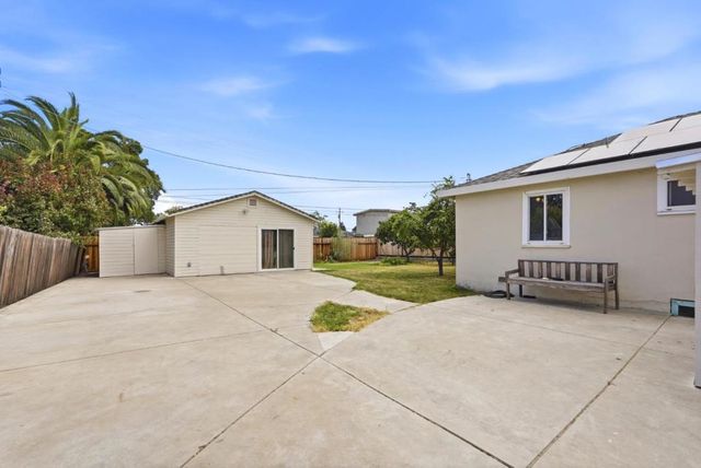 2362 Princeton Avenue, Stockton, CA 95204