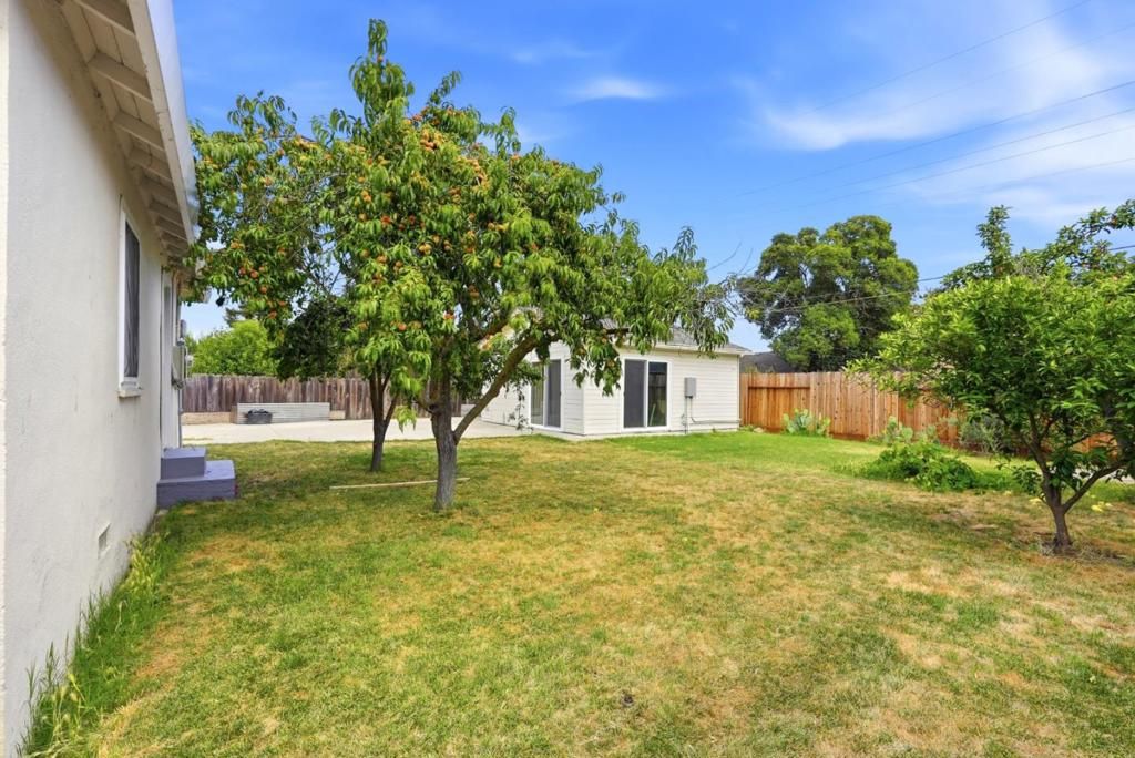 Image 42 of property listing at 2362 Princeton Avenue, Stockton, CA 95204