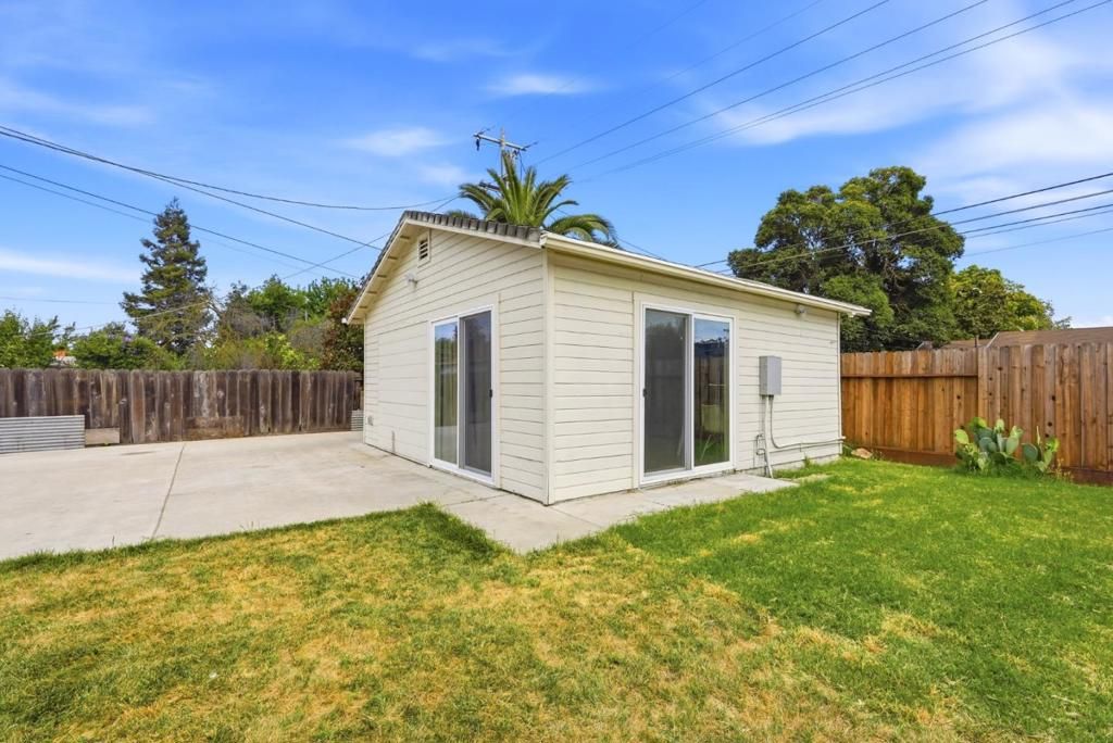 Image 44 of property listing at 2362 Princeton Avenue, Stockton, CA 95204