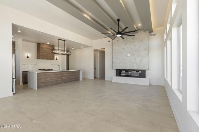 1372 COSTANZO Place, El Paso, TX 79928