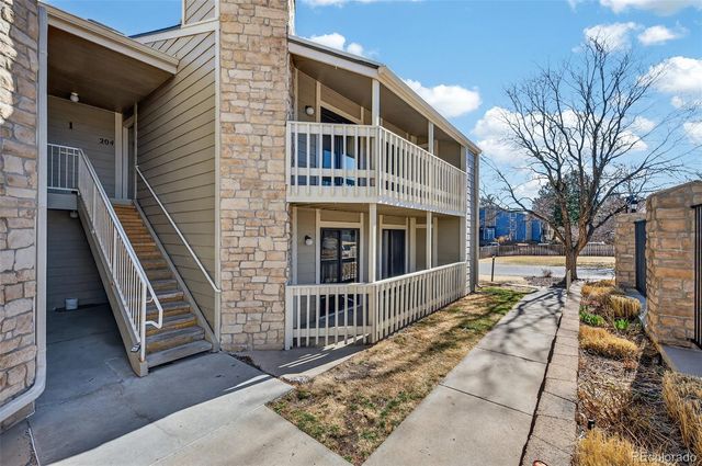 8225 Fairmount Drive 1-204, Denver, CO 80247
