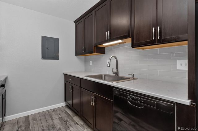 8225 Fairmount Drive 1-204, Denver, CO 80247