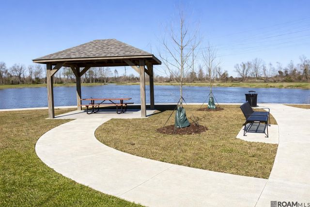 3616 Waterbury Ave, Baton Rouge, LA 70810