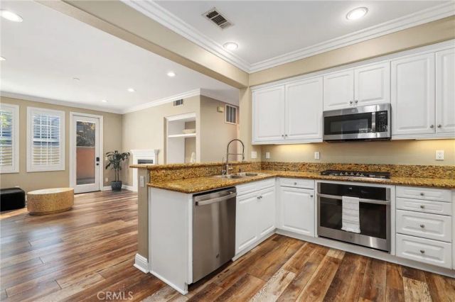 12 Globe Lane, Ladera Ranch, CA 92694