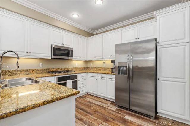 12 Globe Lane, Ladera Ranch, CA 92694