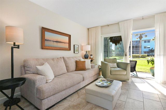 325 N CAUSEWAY 1020, New Smyrna Beach, FL 32169