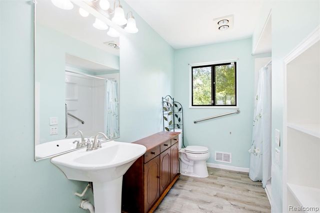 4181 Maes Drive, Port Huron, MI 48060