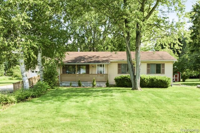 4181 Maes Drive, Port Huron, MI 48060