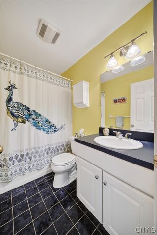 1014 Wheatfield, Camillus, NY 13031