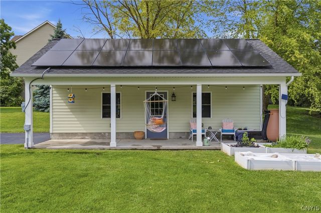 1014 Wheatfield, Camillus, NY 13031