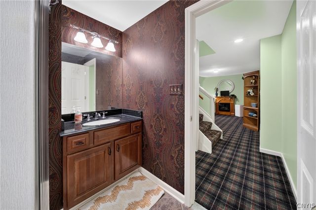 1014 Wheatfield, Camillus, NY 13031