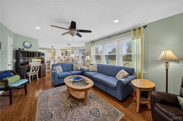 1014 Wheatfield, Camillus, NY 13031
