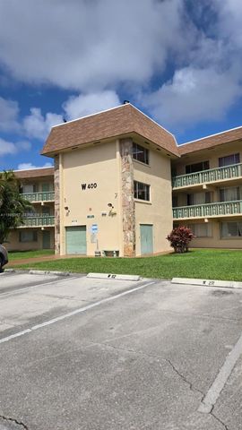 400 W Village Green Circle W 216, Palm Springs, FL 33461