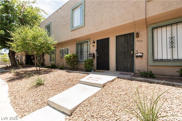 5927 Vegas Drive, Las Vegas, NV 89108