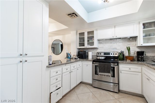 5927 Vegas Drive, Las Vegas, NV 89108