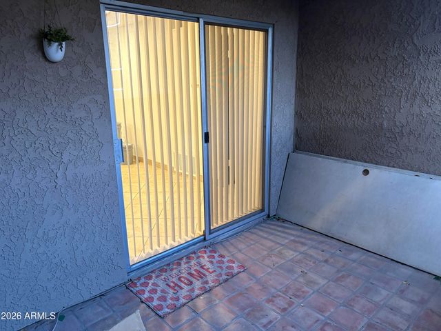 5525 E THOMAS Road A2, Phoenix, AZ 85018