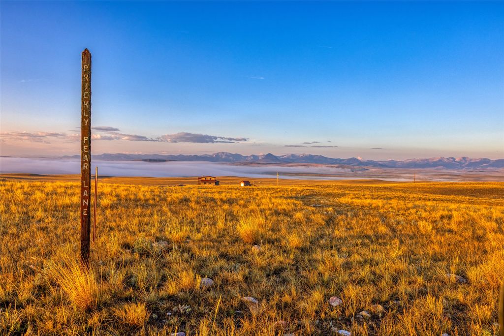 253 Prickly Pear Lane, Augusta, MT 59410 photo 2