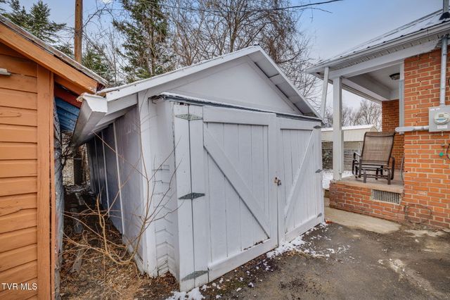 910 Birch Street, Kingsport, TN 37664