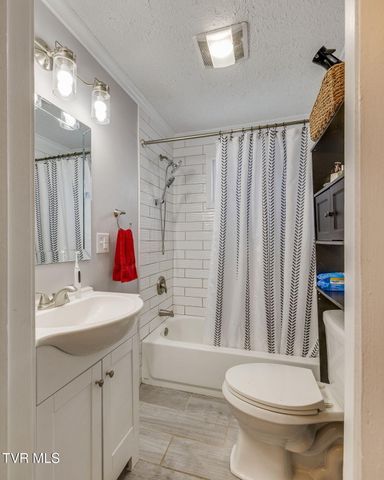 910 Birch Street, Kingsport, TN 37664