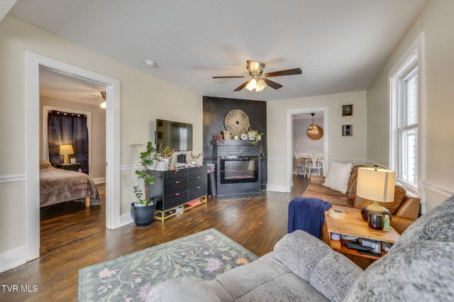 910 Birch Street, Kingsport, TN 37664