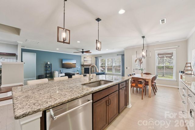 204 Hampton Trail Drive, Fort Mill, SC 29708