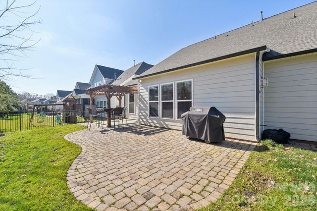 204 Hampton Trail Drive, Fort Mill, SC 29708