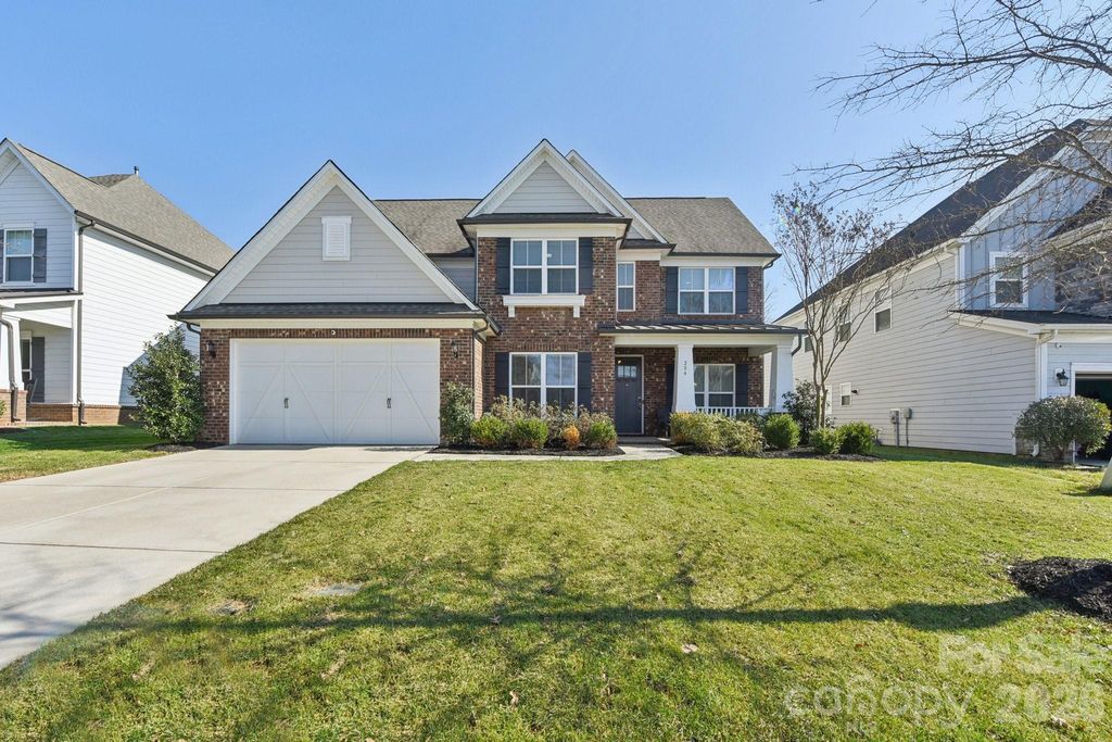 204 Hampton Trail Drive, Fort Mill, SC 29708
