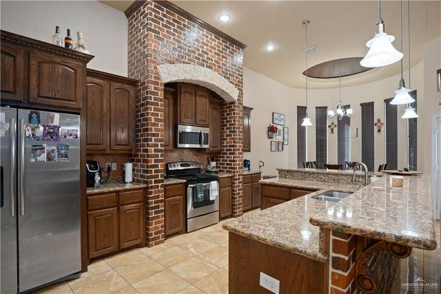 2015 Roman Street, Mission, TX 78573