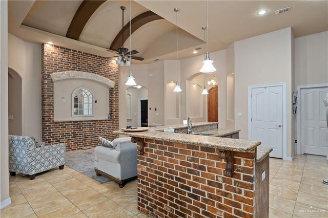 2015 Roman Street, Mission, TX 78573