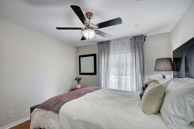 4006 BAHIA ISLE Circle, Wellington, FL 33449