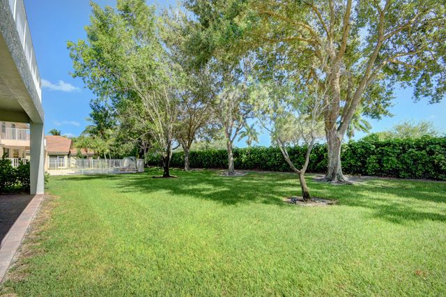 4006 BAHIA ISLE Circle, Wellington, FL 33449