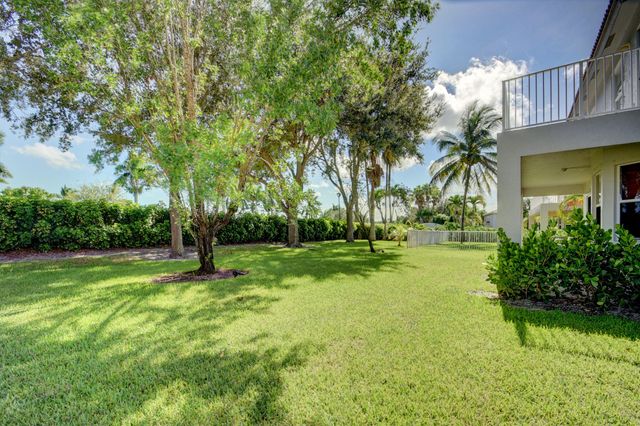 4006 BAHIA ISLE Circle, Wellington, FL 33449