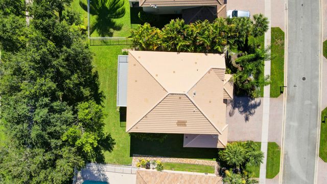 4006 BAHIA ISLE Circle, Wellington, FL 33449