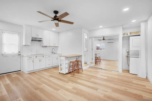 7222 Princeton Ave, La Mesa, CA 91942