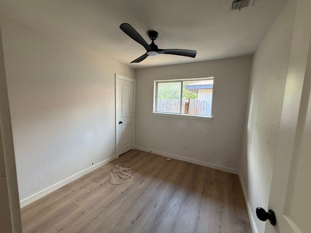 2210 Meadowglen Dr, Corpus Christi, TX 78414