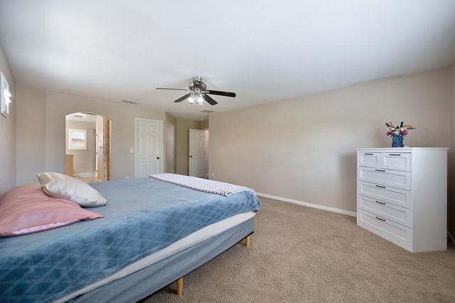 132 Eagles Roost Ct, Roseville, CA 95747