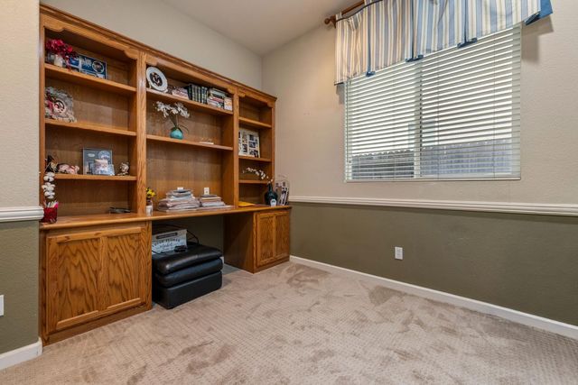 2859 Tulare Ct, Livingston, CA 95334