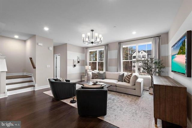 114 EARL HUBBARD DR, Titusville, NJ 08560