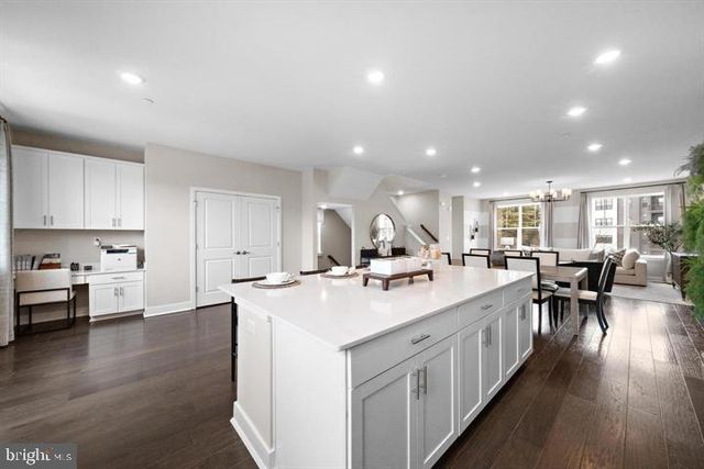 114 EARL HUBBARD DR, Titusville, NJ 08560