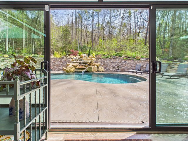 480 Holder Cemetery Road, Tellico Plains, TN 37385