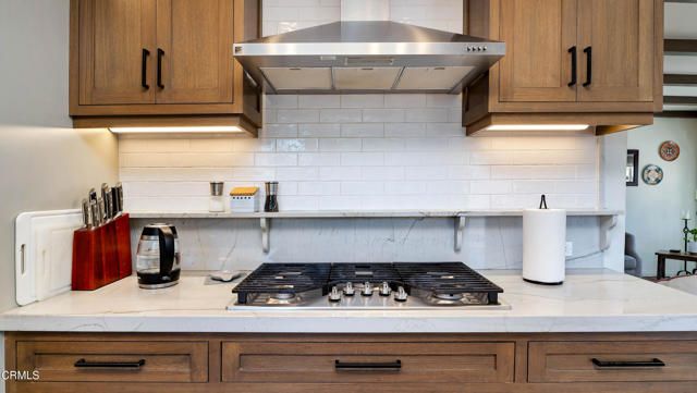 8224 Kyle Street, Sunland (los Angeles), CA 91040