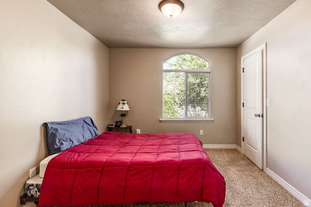 2967 W DURHAM WOODS WAY, Riverton, UT 84065