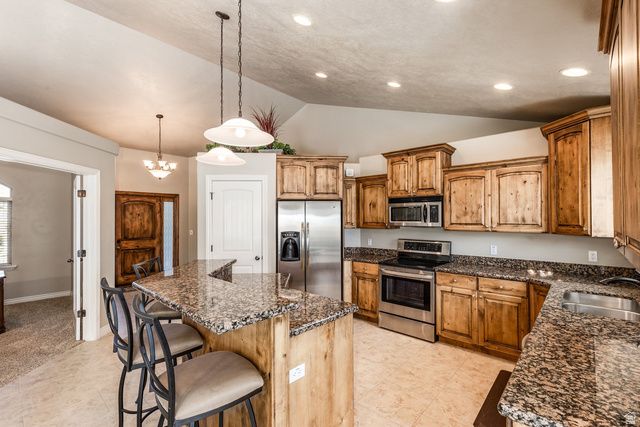 2967 W DURHAM WOODS WAY, Riverton, UT 84065