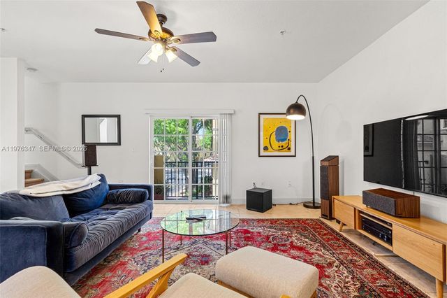 2540 SW 14th Ave 206, Fort Lauderdale, FL 33315