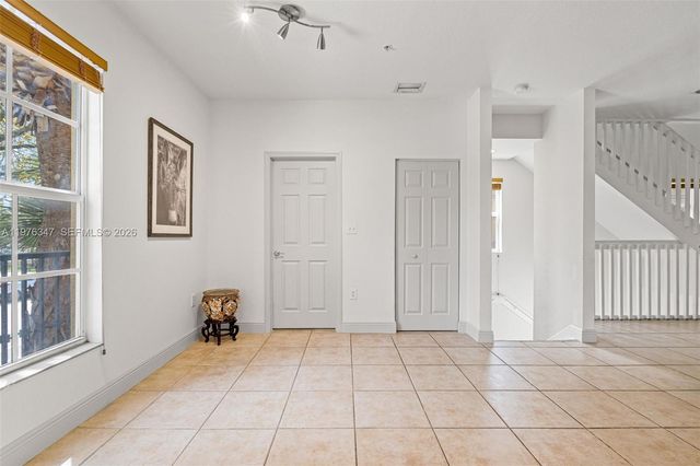 2540 SW 14th Ave 206, Fort Lauderdale, FL 33315