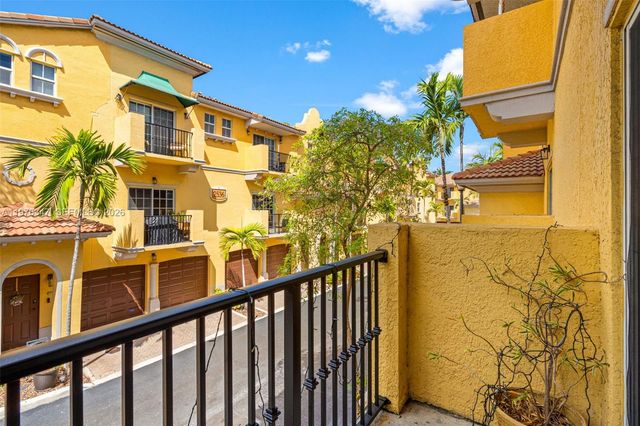 2540 SW 14th Ave 206, Fort Lauderdale, FL 33315